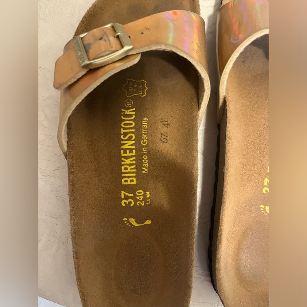 BIRKENSTOCK